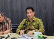 Menkeu Geram Oknum Bea Cukai Nongkrong di Starbucks: “Saya Pecat, Persulit Hidupnya!”