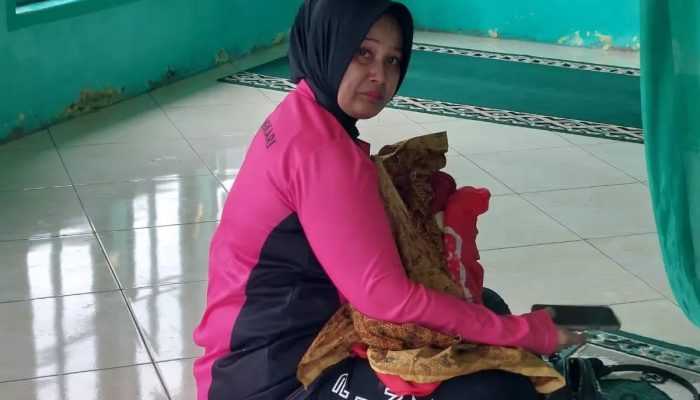 Aksi Mulia di Marsada: Ibu Bhayangkari Susui Bayi Terpisah dari Ibunya
