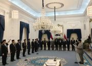 Prabowo Lantik 10 Anggota Komite Reformasi Polri di Istana Negara