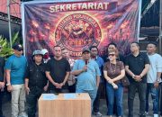 Aksi Besar 21 April: Massa Gaungkan Tuntutan Gulingkan Rudi-Seno