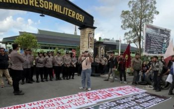 Pengamanan Humanis Polri Iringi Aksi GERAM di Korem Samarinda