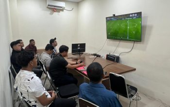 Pererat Silaturahmi dengan Pemuda, Sat Intelkam Polres Berau Gelar Nobar Piala Dunia 2026