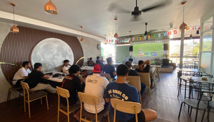 Semarak Hari Bhayangkara, Subdit Sosbud Dit Intelkam Polda Kaltim Perkuat Kebersamaan Lewat Nobar Piala Dunia