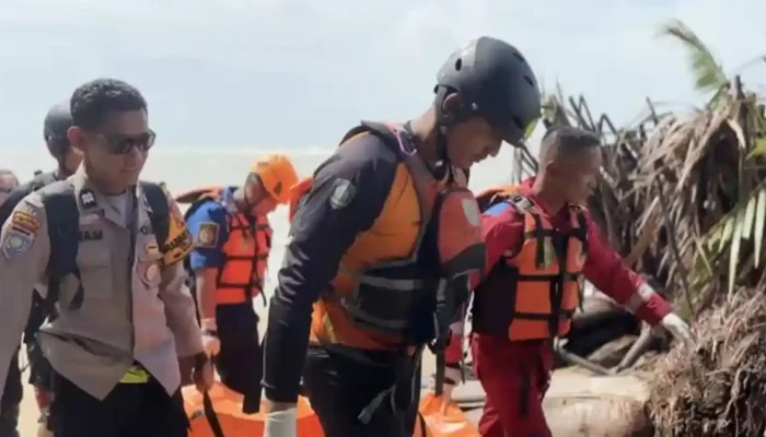 Korban Terakhir Kapal Nelayan Terbalik di Muara Manggar Ditemukan, Operasi SAR Resmi Berakhir